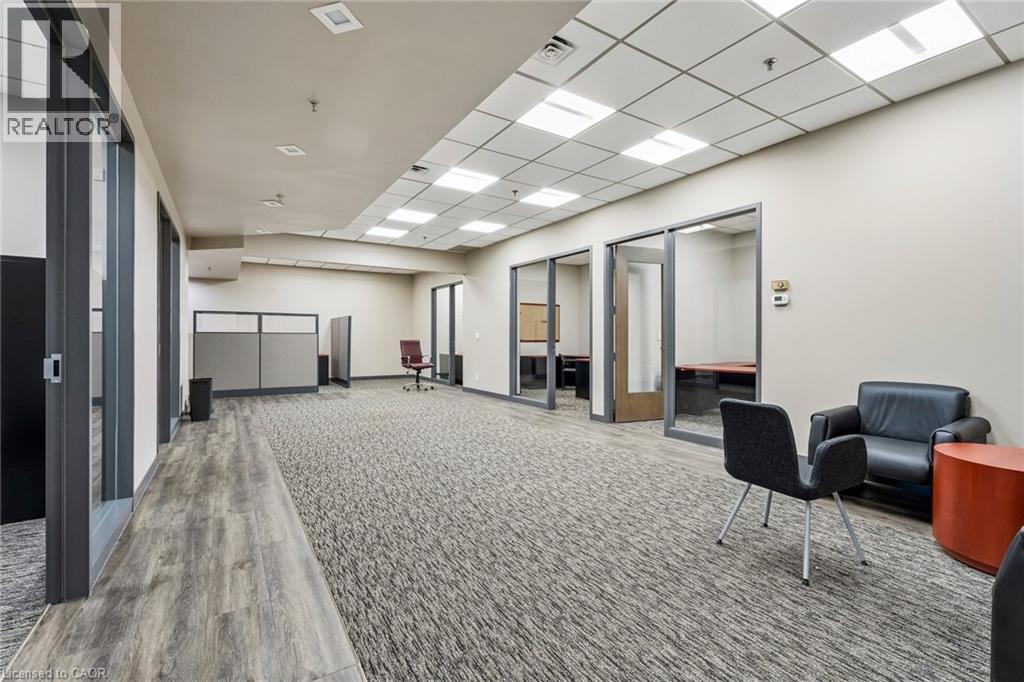151 York Boulevard Unit# E, Hamilton, Ontario  L8R 3M2 - Photo 7 - 40867447