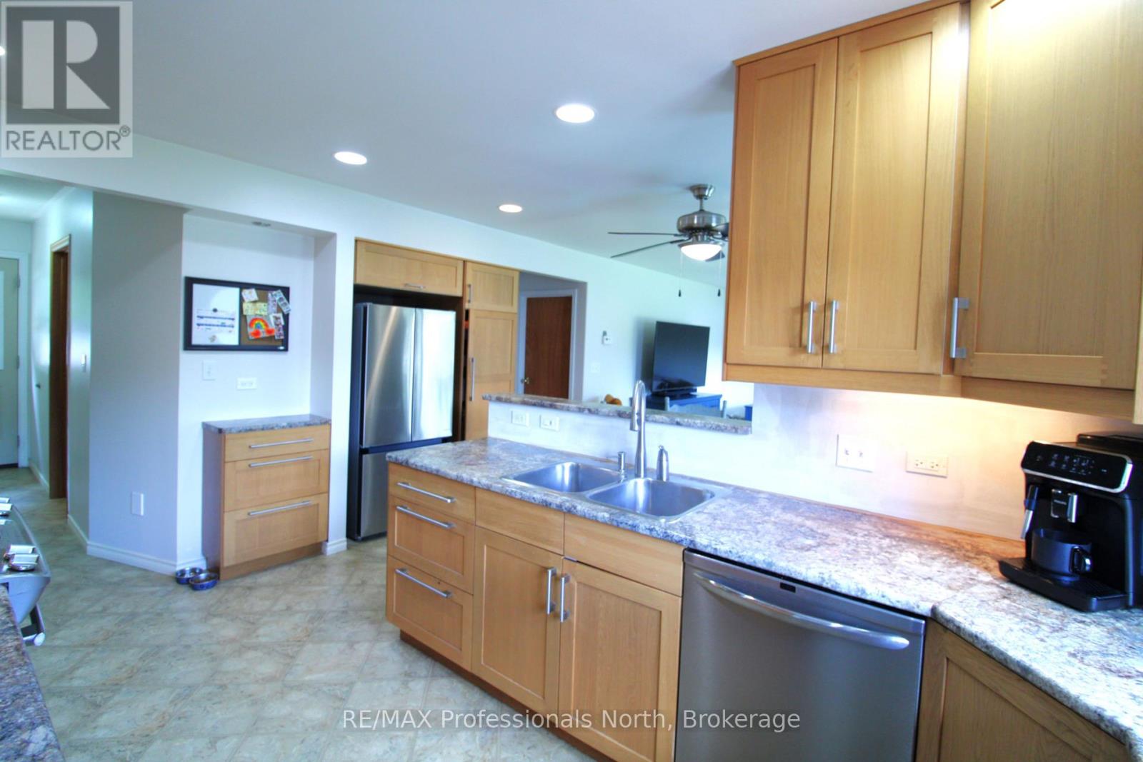 83 Pine Street, Bracebridge, Ontario  P1L 1K8 - Photo 11 - X13860834