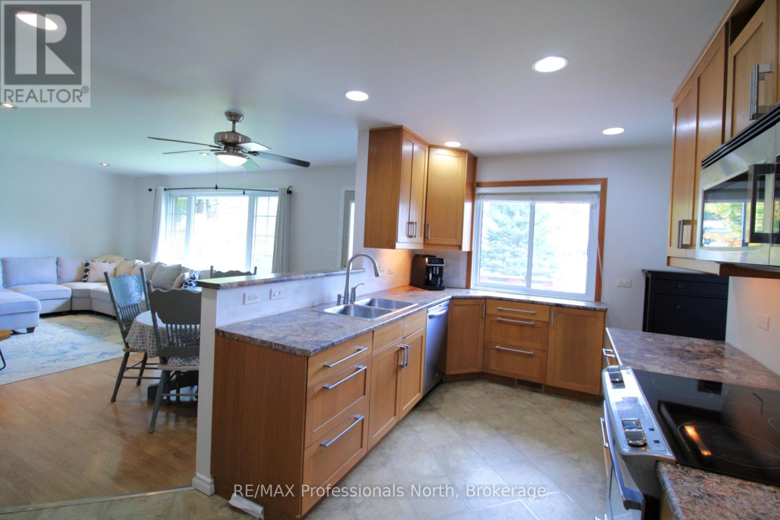 83 Pine Street, Bracebridge, Ontario  P1L 1K8 - Photo 12 - X13860834