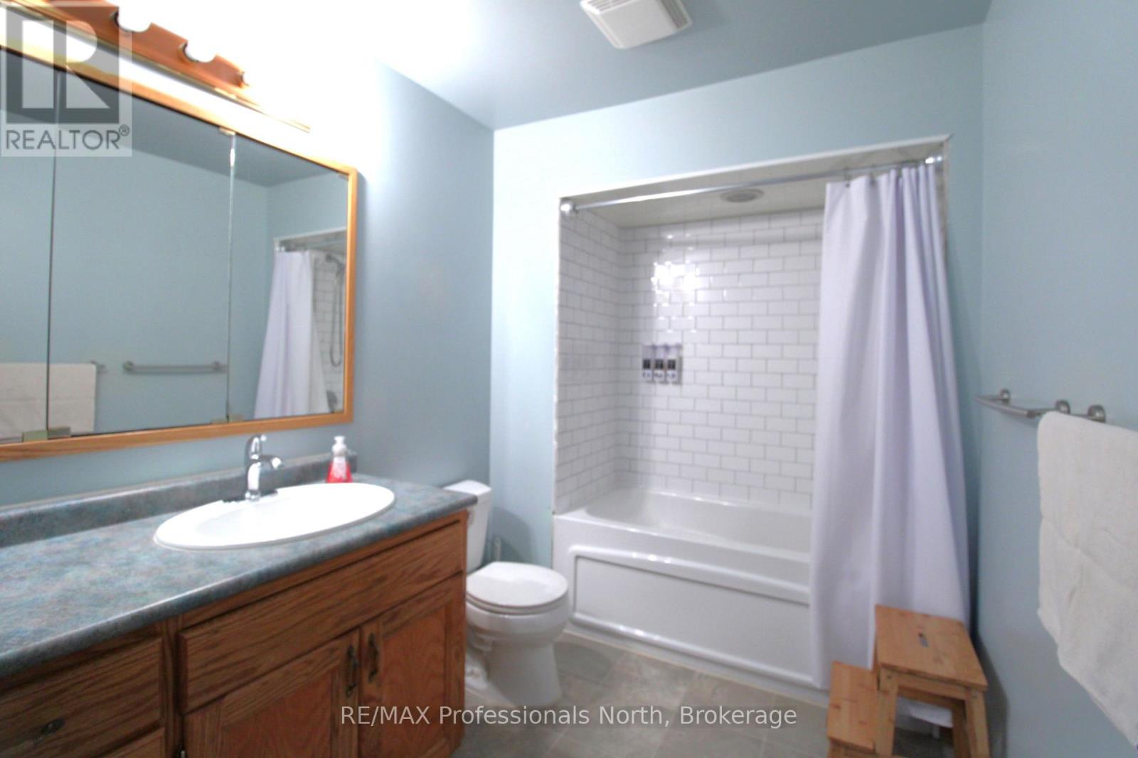 83 Pine Street, Bracebridge, Ontario  P1L 1K8 - Photo 17 - X13860834