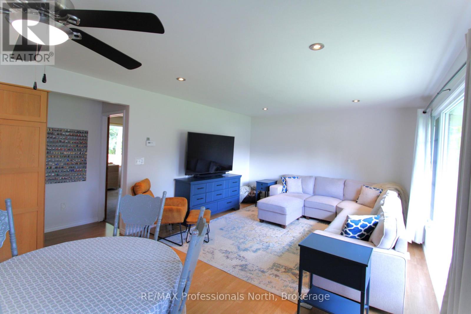 83 Pine Street, Bracebridge, Ontario  P1L 1K8 - Photo 7 - X13860834
