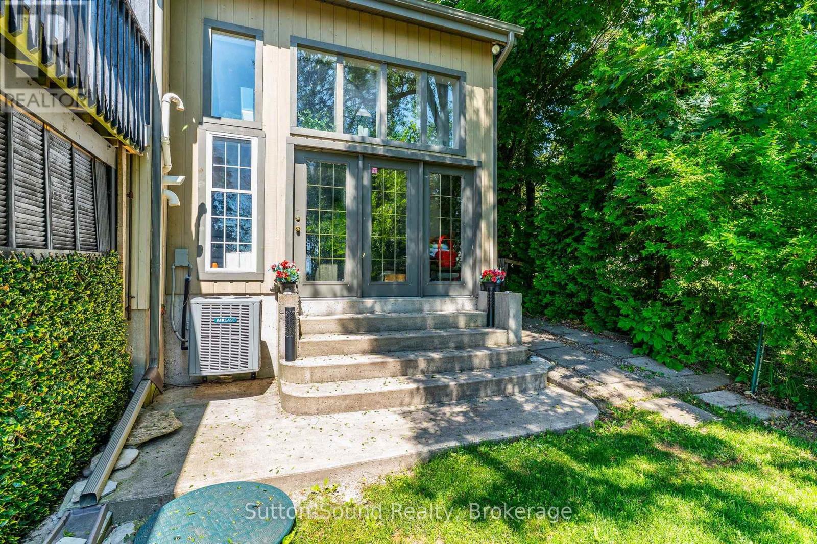 427 Balmy Beach Road, Georgian Bluffs, Ontario  N4K 5N4 - Photo 38 - X13860870