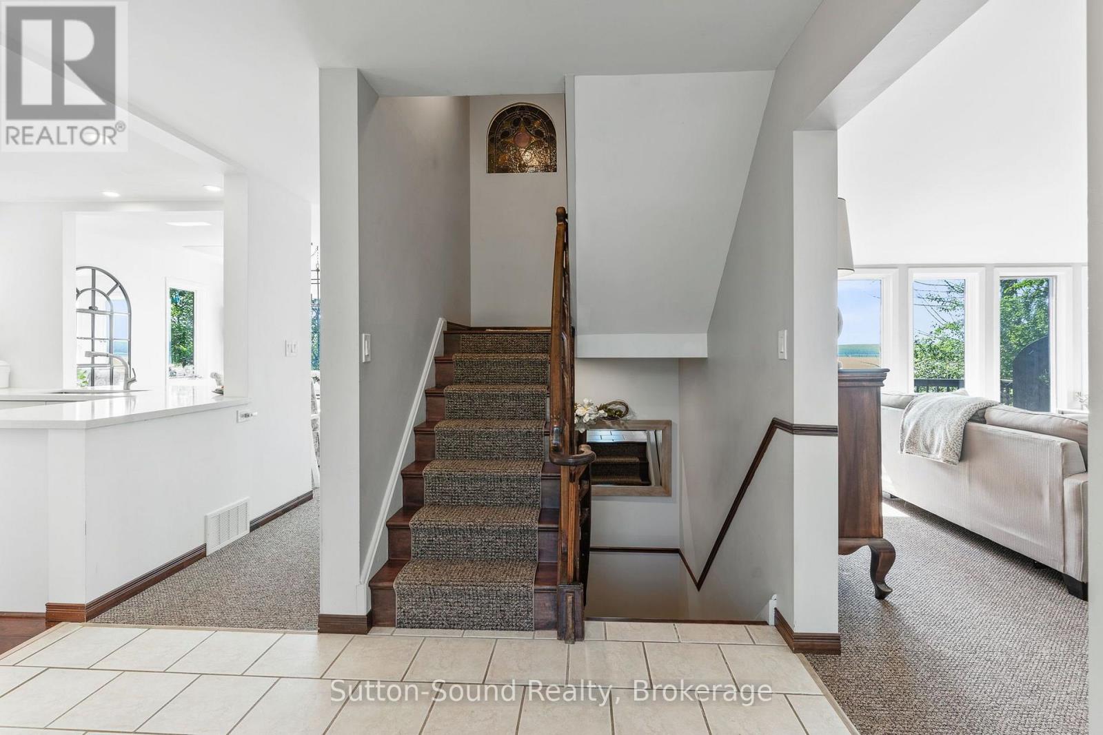 427 Balmy Beach Road, Georgian Bluffs, Ontario  N4K 5N4 - Photo 7 - X13860870