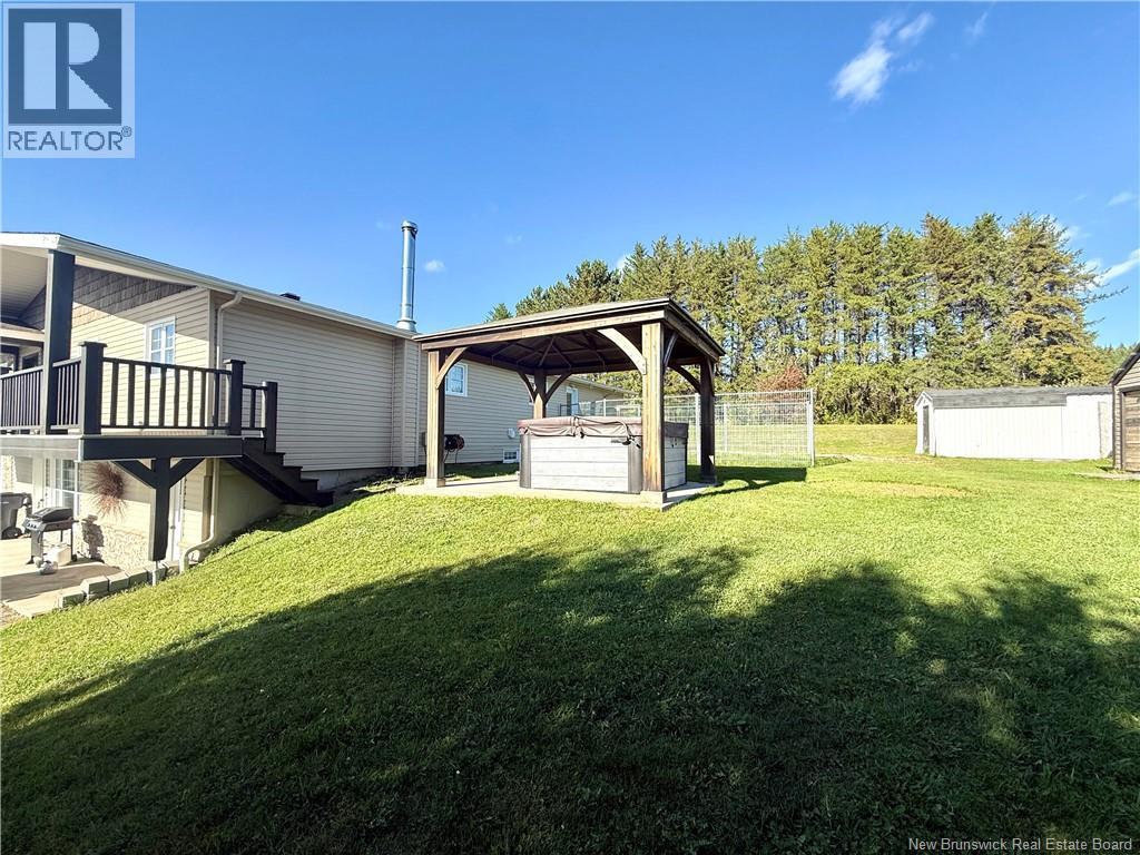 63 Premiere Avenue, Sainte-Anne-De-Madawaska, New Brunswick  E7E 1J9 - Photo 28 - NB149020