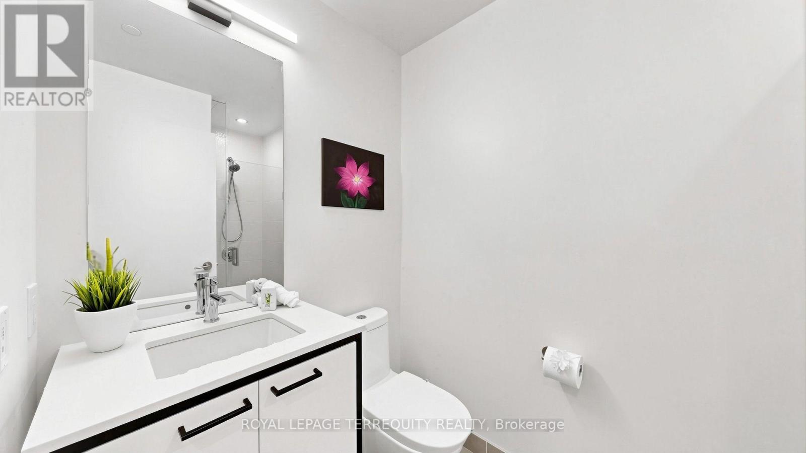 417 - 1808 St Clair Avenue W, Toronto, Ontario  M6N 0C1 - Photo 19 - W13860762