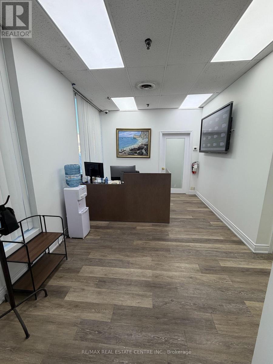 12 - 5266 General Rd Road, Mississauga, Ontario  L4W 1G8 - Photo 14 - W13860764