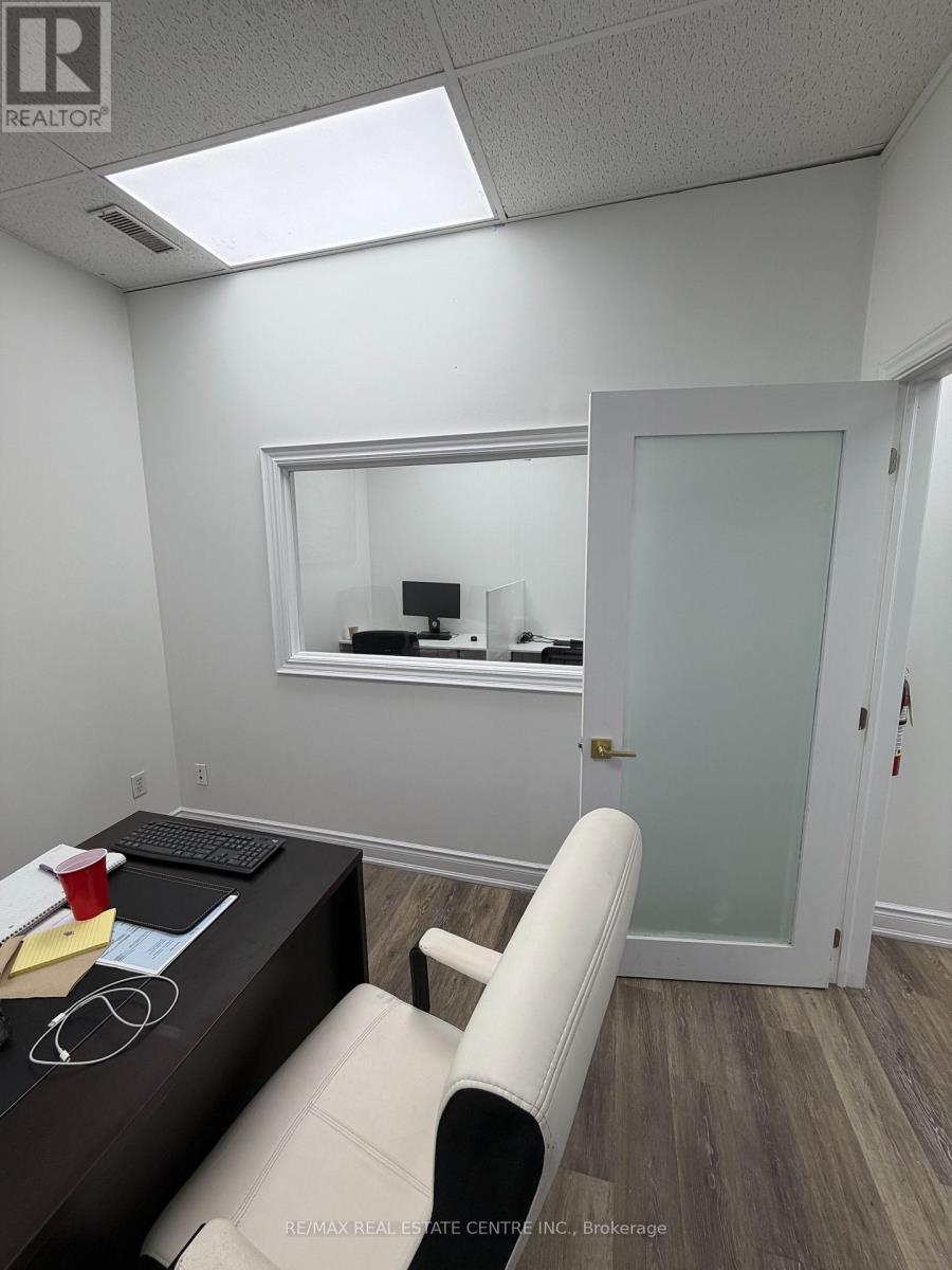 12 - 5266 General Rd Road, Mississauga, Ontario  L4W 1G8 - Photo 8 - W13860764