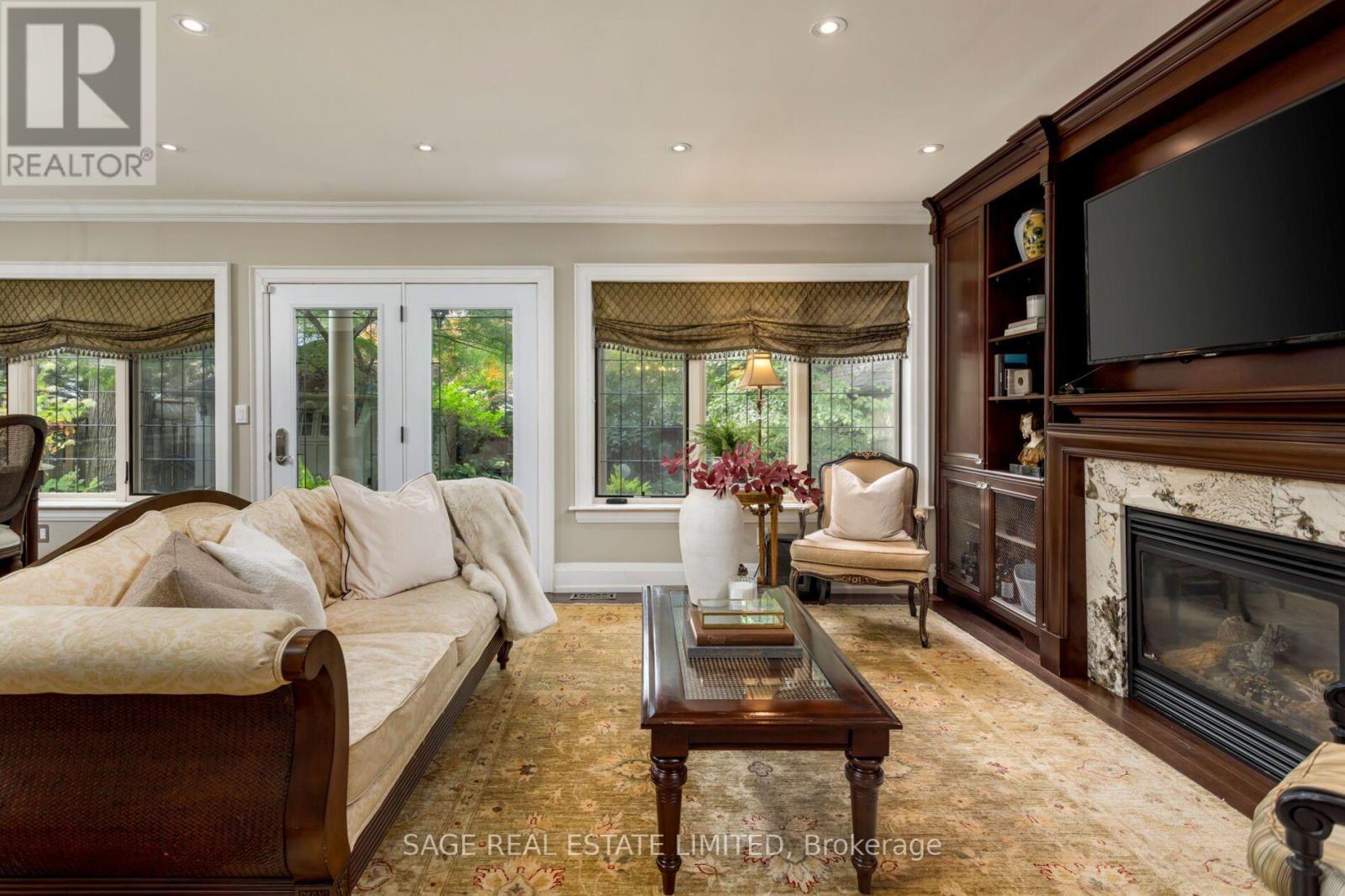 124 Brentwood Road N, Toronto, Ontario  M8X 2C6 - Photo 16 - W13860852