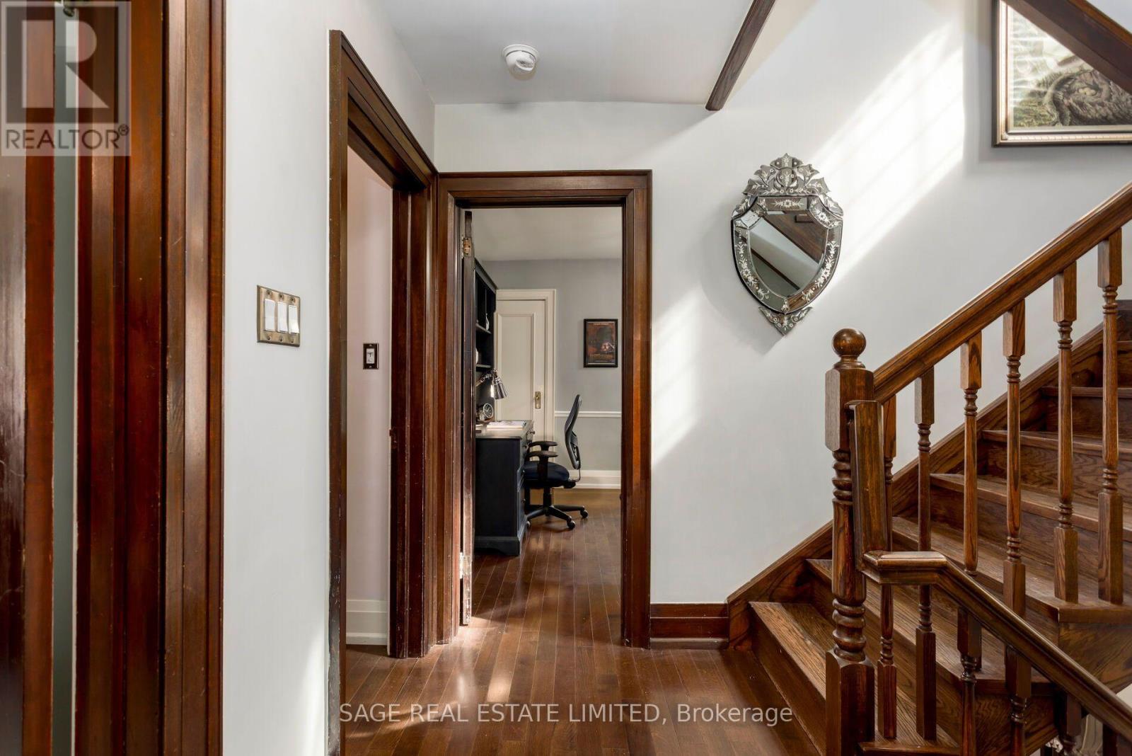 124 Brentwood Road N, Toronto, Ontario  M8X 2C6 - Photo 21 - W13860852
