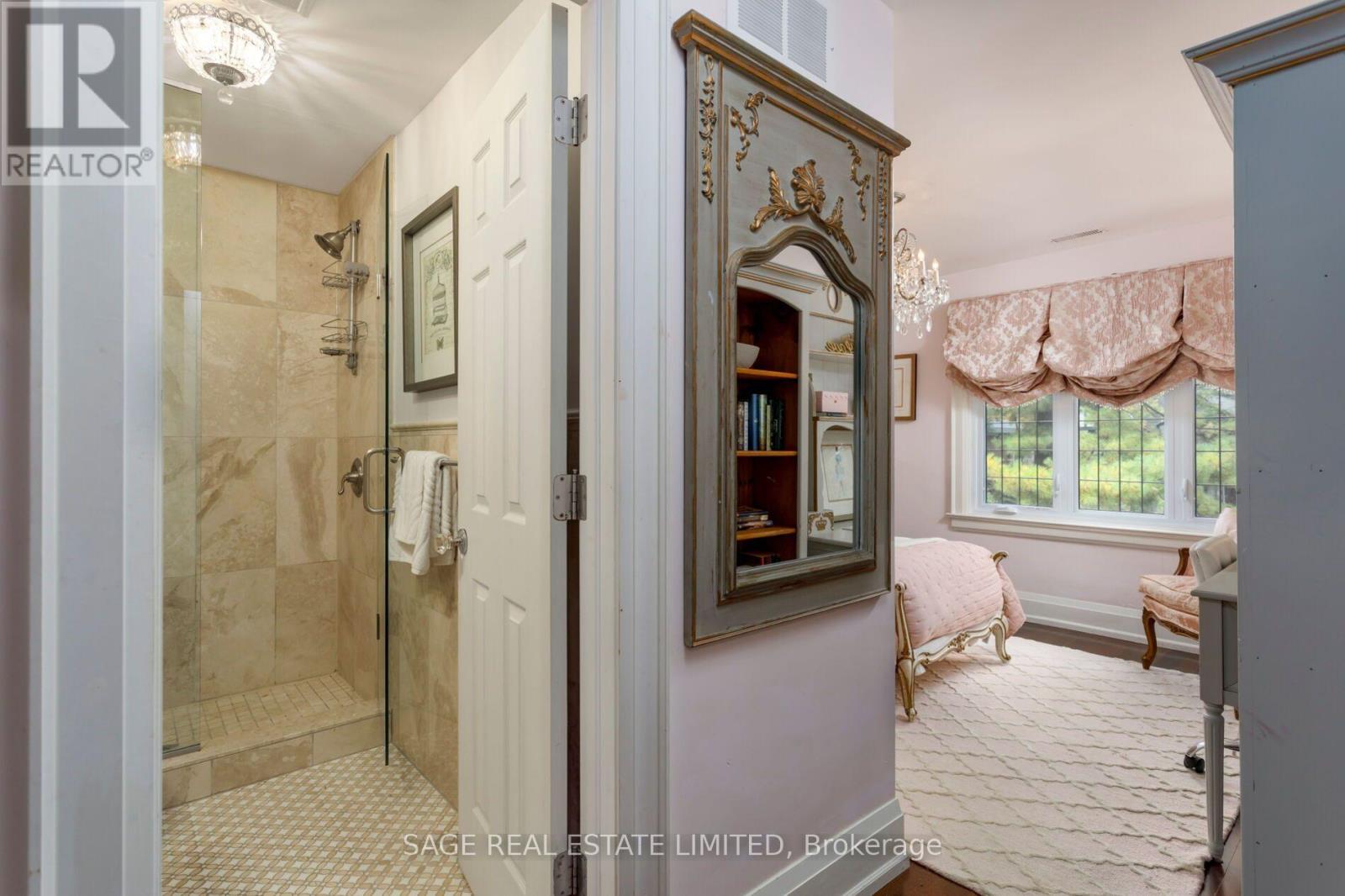 124 Brentwood Road N, Toronto, Ontario  M8X 2C6 - Photo 24 - W13860852