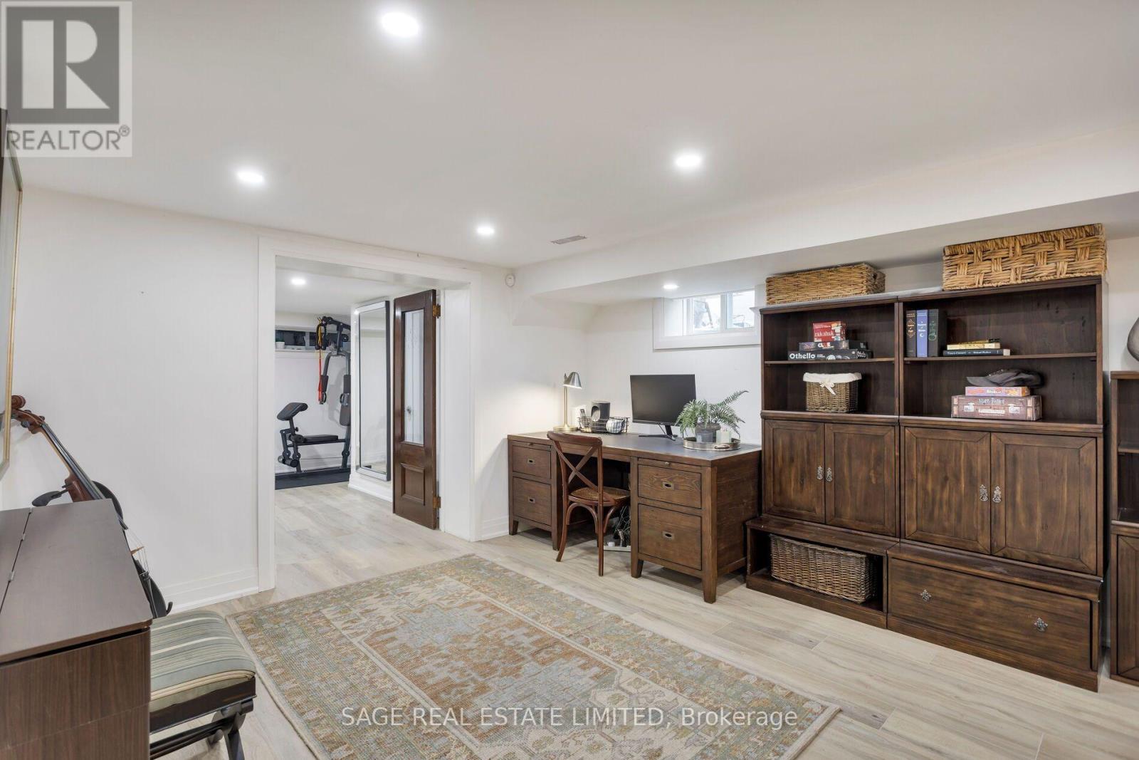 124 Brentwood Road N, Toronto, Ontario  M8X 2C6 - Photo 43 - W13860852