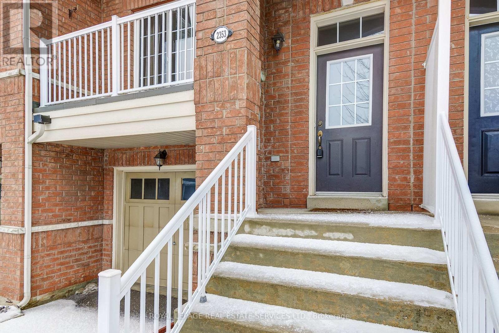 2353 Saddlecreek Crescent, Oakville, Ontario  L6M 5J7 - Photo 2 - W13860862