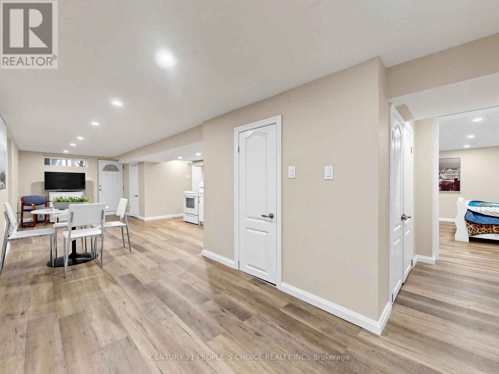27 Matlock Avenue, Mississauga, Ontario  L5N 2P7 - Photo 31 - W13860916