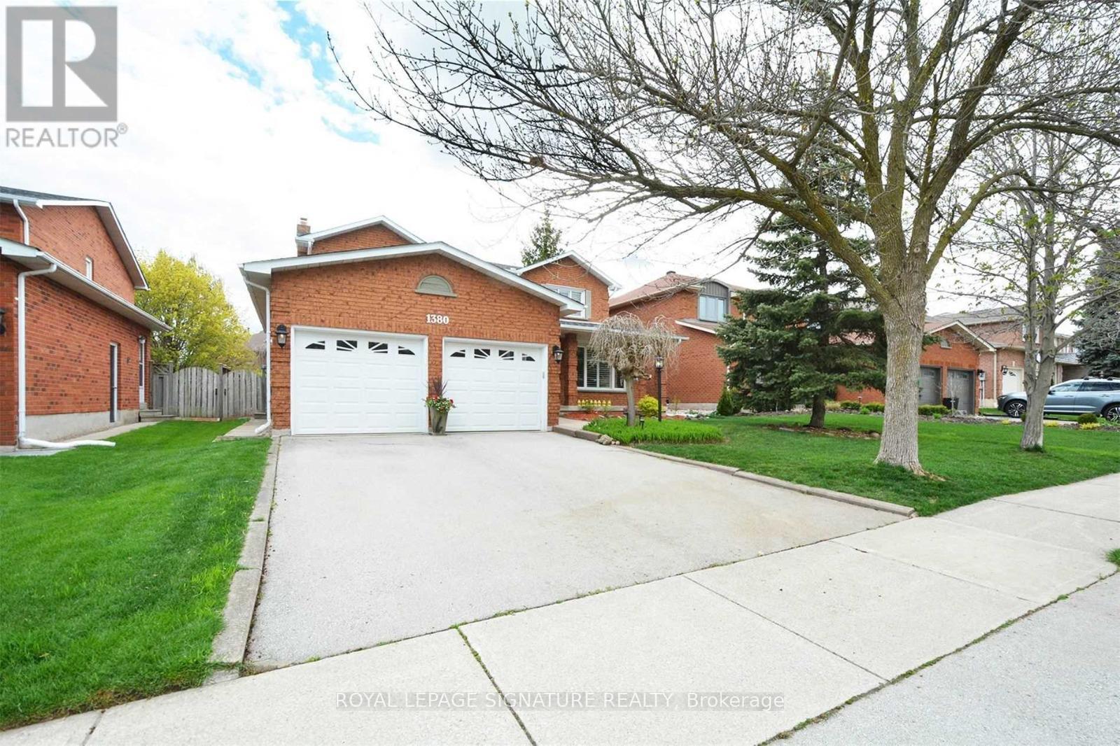 1380 WINDRUSH DRIVE, Oakville, Ontario