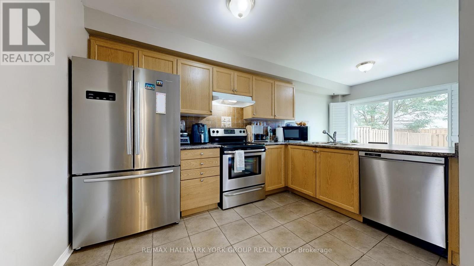 214 Blackburn Drive, Brantford, Ontario  N3T 0C4 - Photo 10 - X13860840
