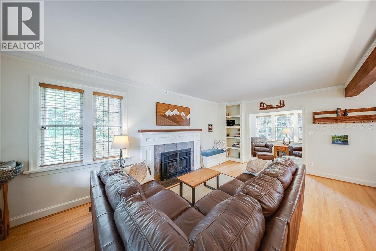 1760 Park Street, Rossland, British Columbia V0G 1Y0 - Photo 15 - 10402673