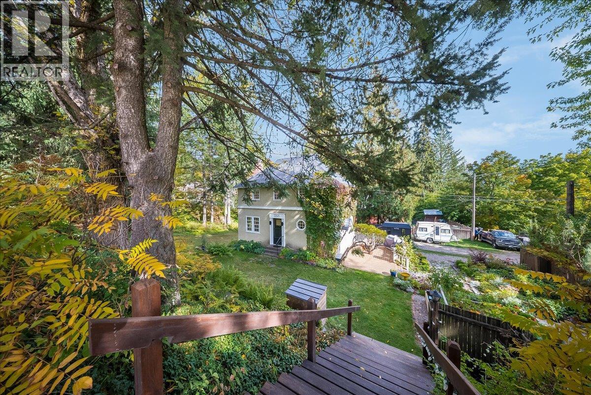1760 Park Street, Rossland, British Columbia V0G 1Y0 - Photo 36 - 10402673