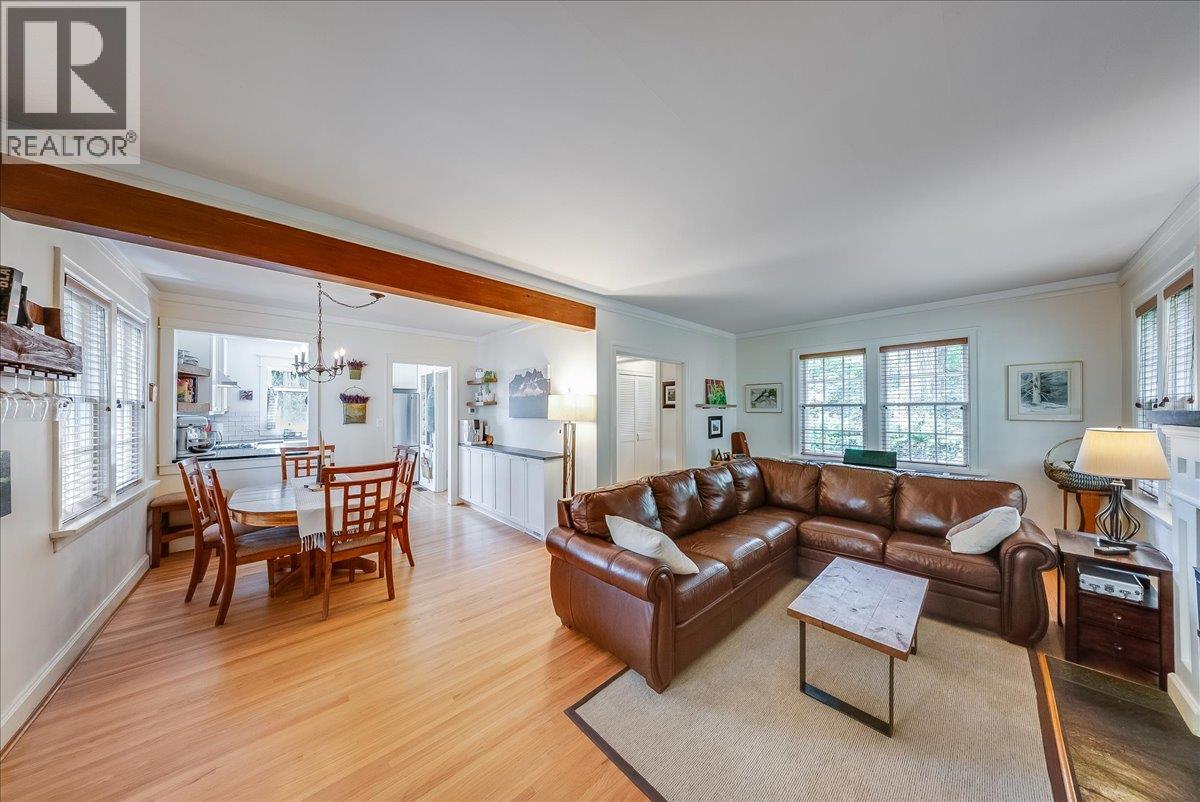 1760 Park Street, Rossland, British Columbia V0G 1Y0 - Photo 14 - 10402673