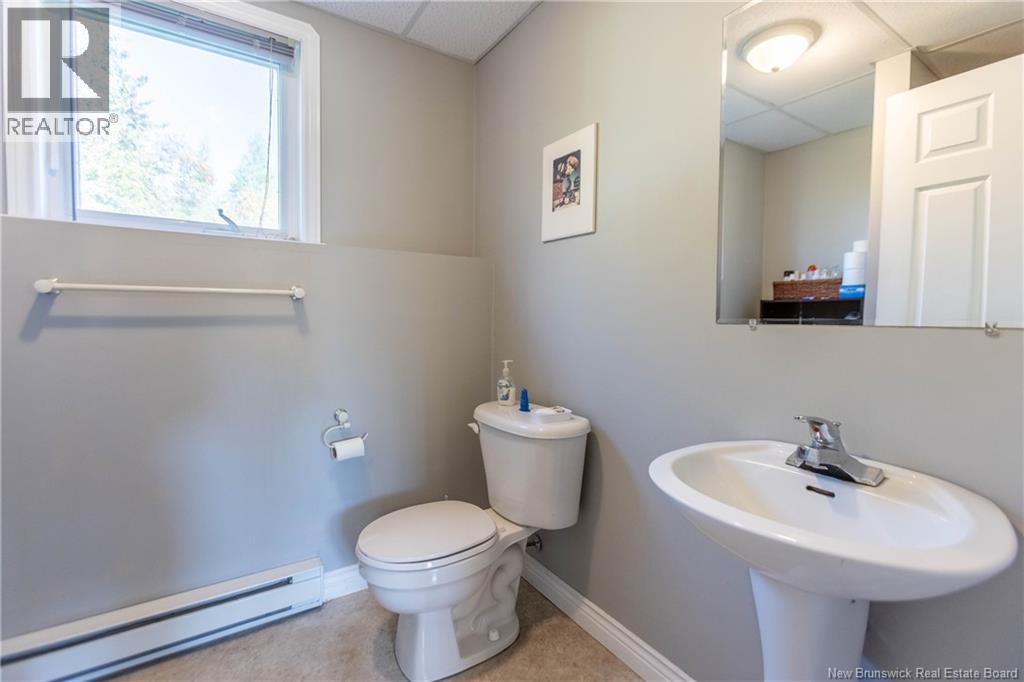 61 Fawcett Avenue, Sackville, New Brunswick  E4L 3X3 - Photo 24 - NB148974