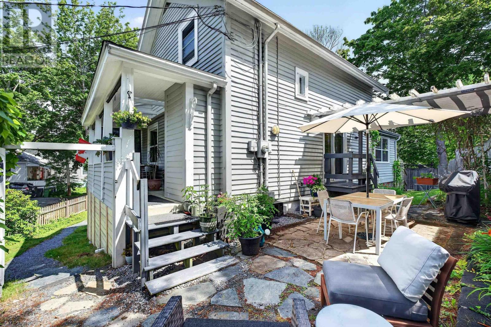 10 Braeburn Road, Halifax, Nova Scotia  B3N 1C2 - Photo 29 - 202625090