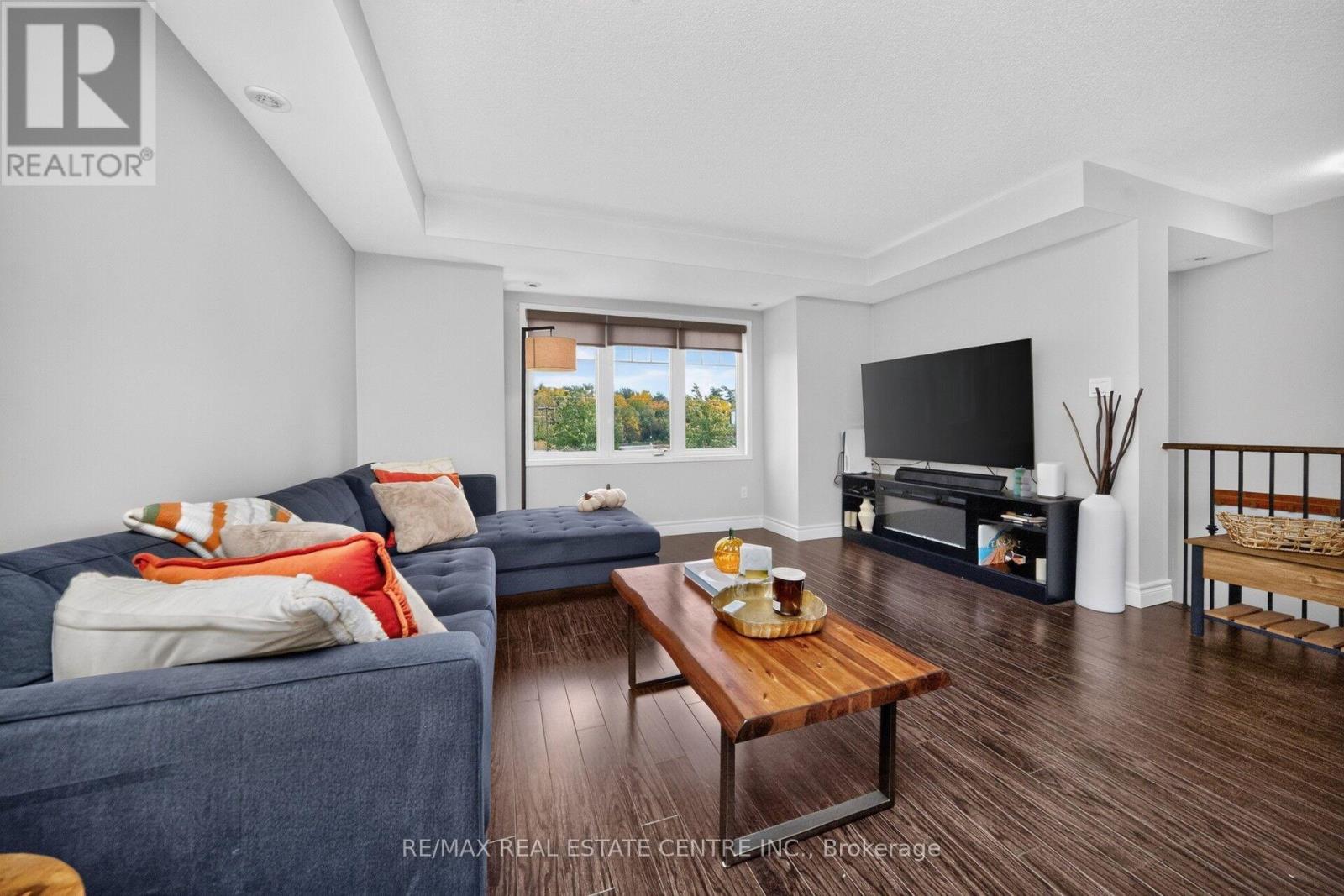 6 - 3335 Thomas Street E, Mississauga, Ontario  L5M 0P7 - Photo 6 - W13854740