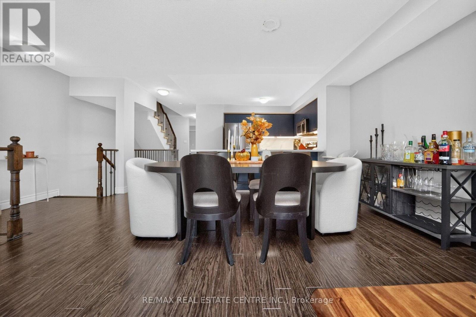 6 - 3335 Thomas Street E, Mississauga, Ontario  L5M 0P7 - Photo 8 - W13854740