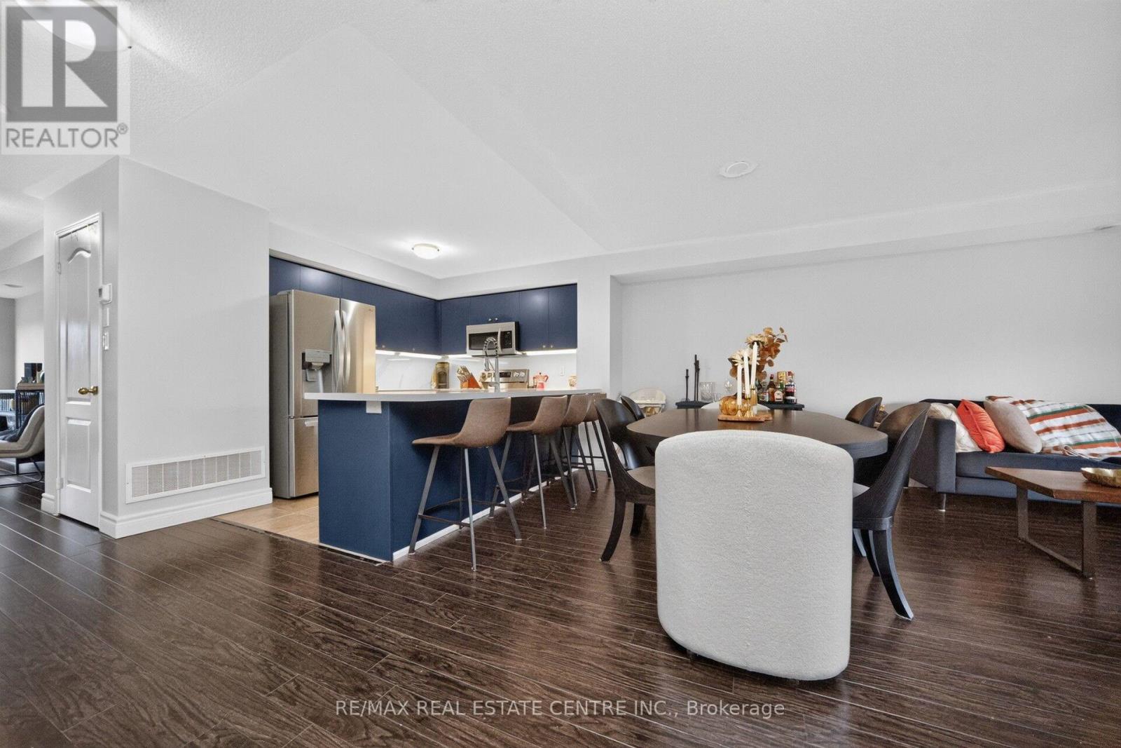 6 - 3335 Thomas Street E, Mississauga, Ontario  L5M 0P7 - Photo 9 - W13854740