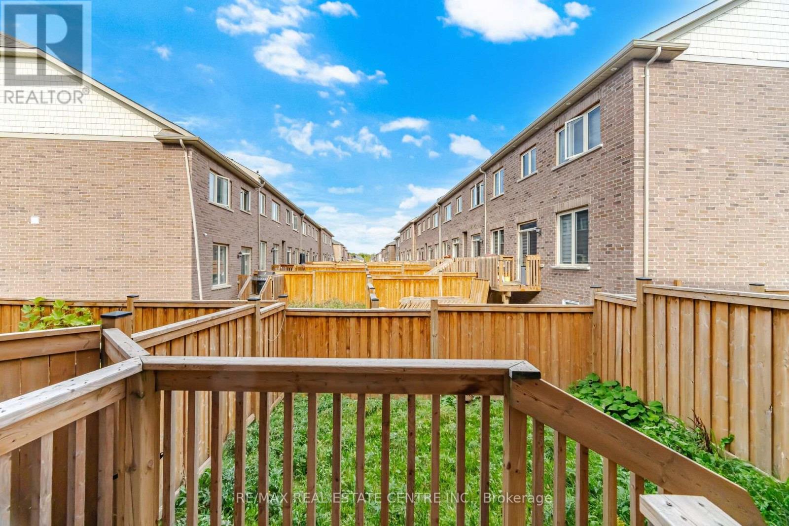 57 Benhurst Crescent, Brampton, Ontario  L7A 0B7 - Photo 32 - W13614242
