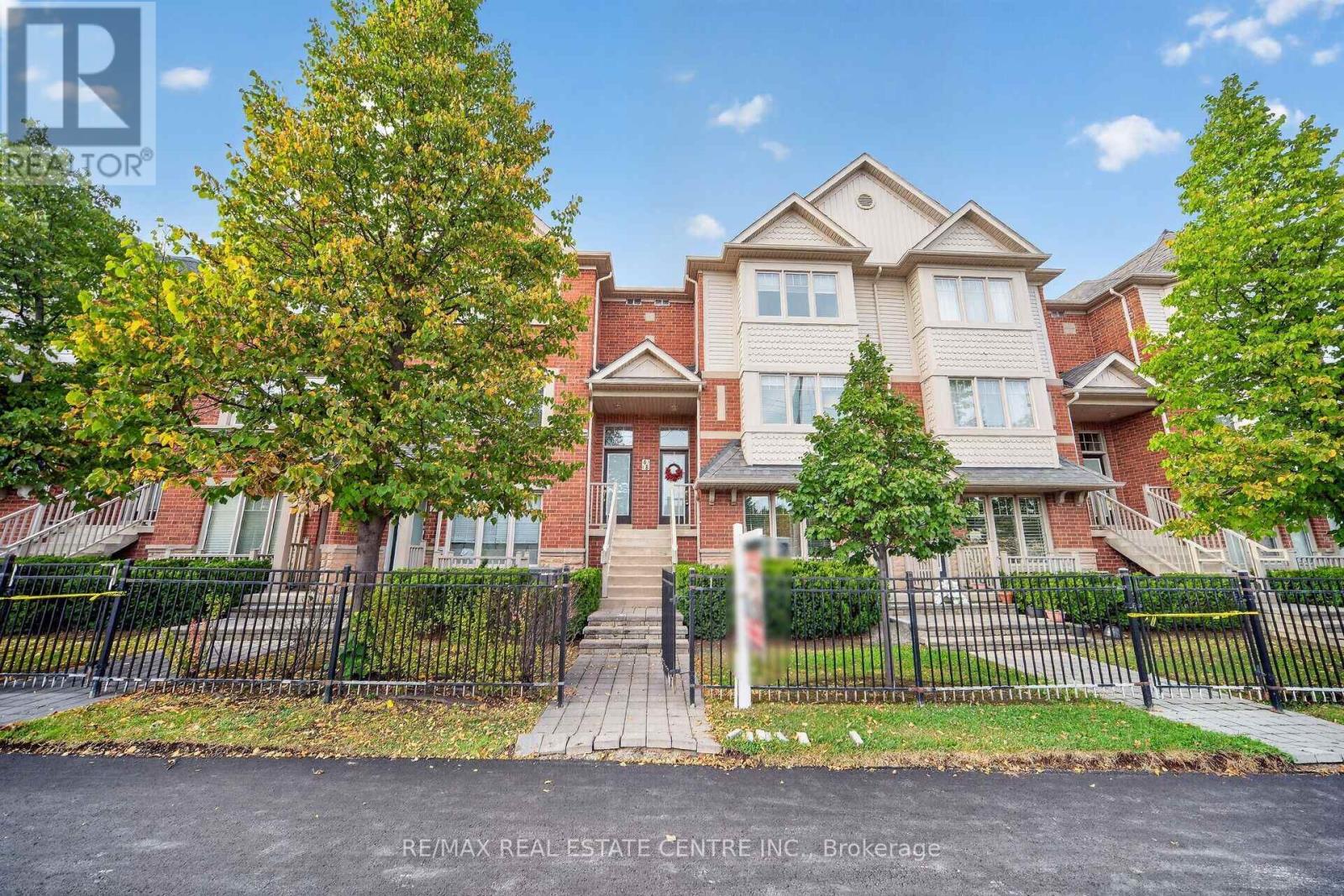 6 - 3335 Thomas Street E, Mississauga, Ontario  L5M 0P7 - Photo 1 - W13854740