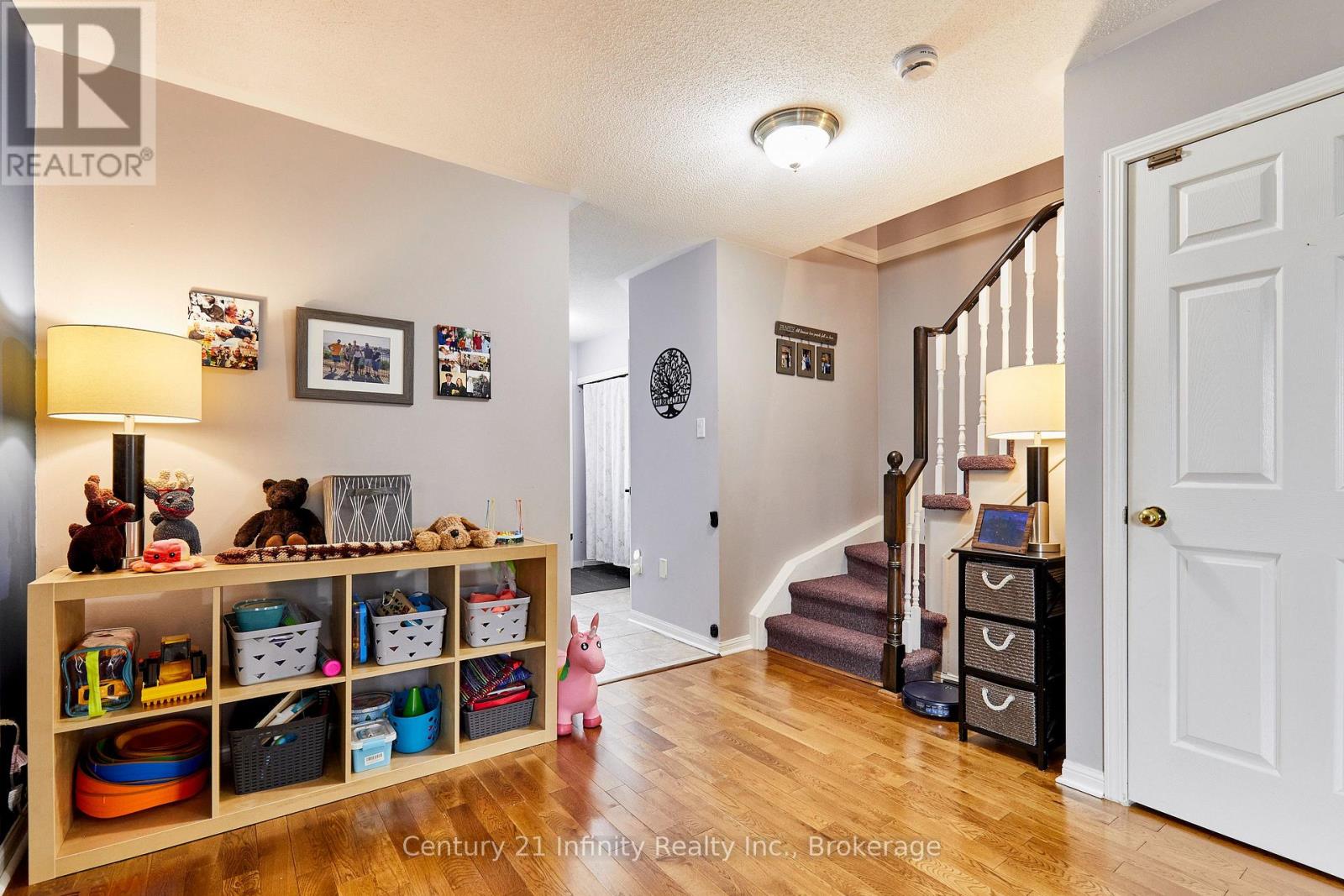 258 Swindells Street, Clarington, Ontario  L1C 5G7 - Photo 4 - E13860998