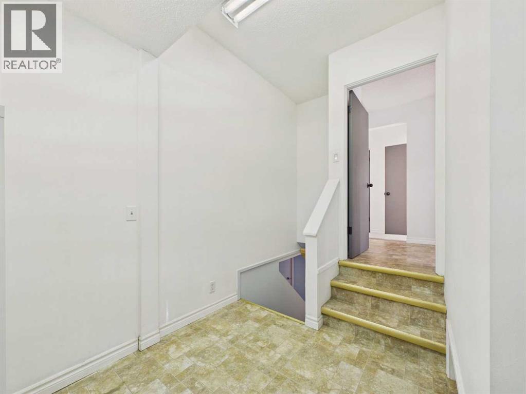 3720 44 Street, Red Deer, Alberta  T4N 1G5 - Photo 20 - A2350001