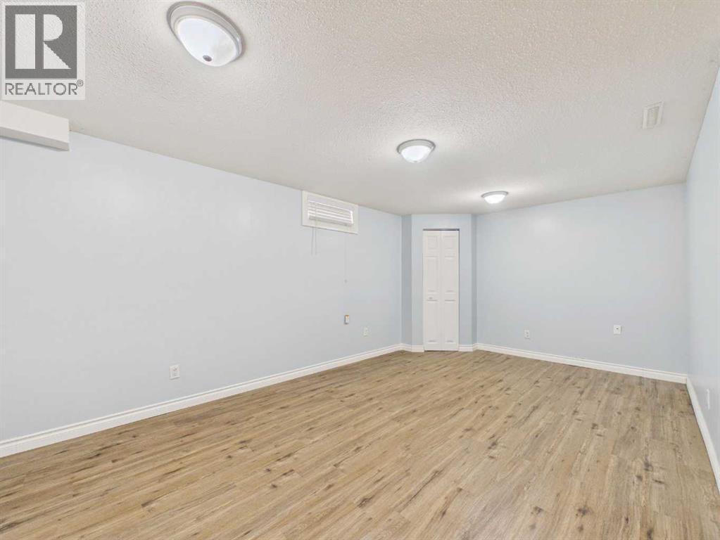 3720 44 Street, Red Deer, Alberta  T4N 1G5 - Photo 21 - A2350001