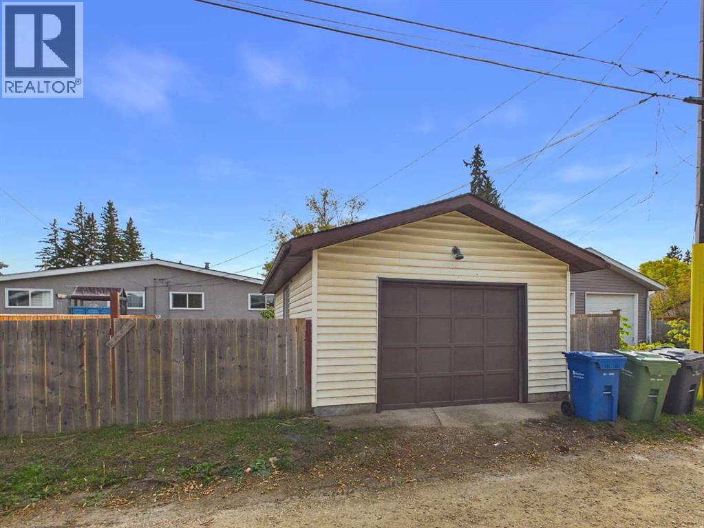 3720 44 Street, Red Deer, Alberta  T4N 1G5 - Photo 31 - A2350001