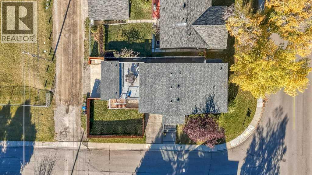 6051 Dalgetty Drive NW, Calgary, Alberta  T3A 1J4 - Photo 40 - A2320900
