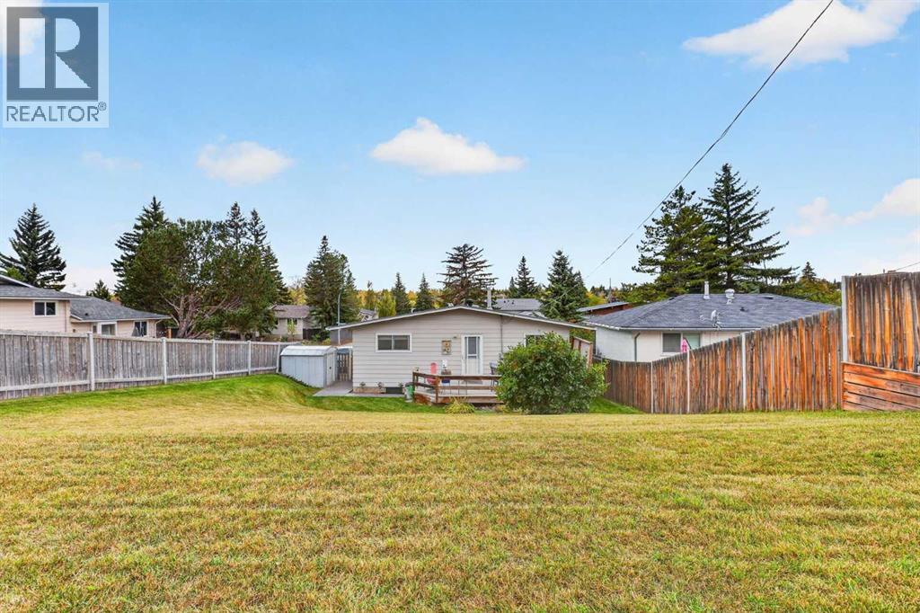 172 Queensland Road SE, Calgary, Alberta  T2J 3S2 - Photo 46 - A2333562