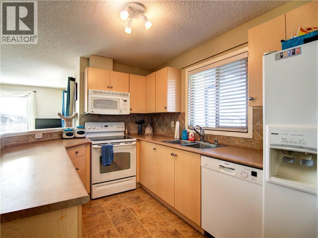 2302, 16969 24 Street SW, Calgary, Alberta  t2y 0h8 - Photo 1 - A2350214
