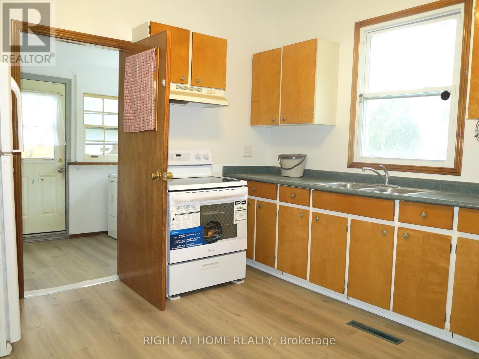 129 Walnut Street, London North, Ontario  N6H 1A5 - Photo 11 - X13861066