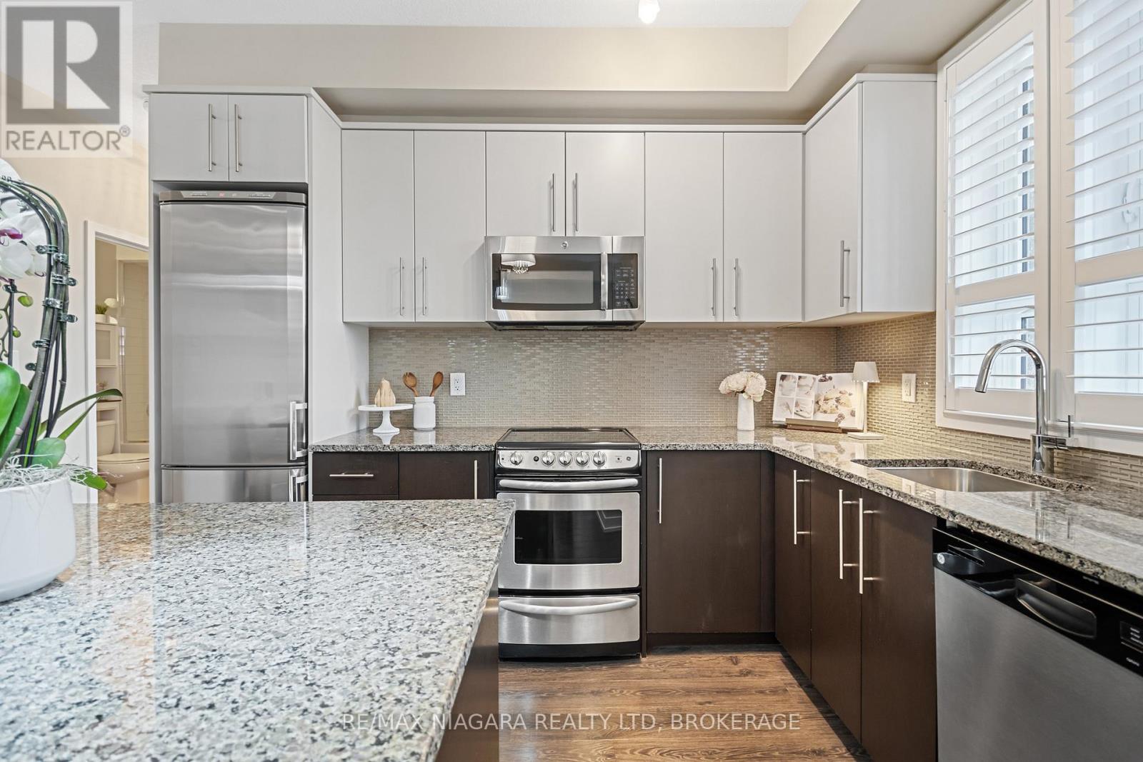 411 - 520 North Service Road, Grimsby, Ontario  L3M 4E8 - Photo 10 - X13860920