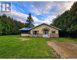 702 RIVER AVENUE E, Rainy River, Ontario