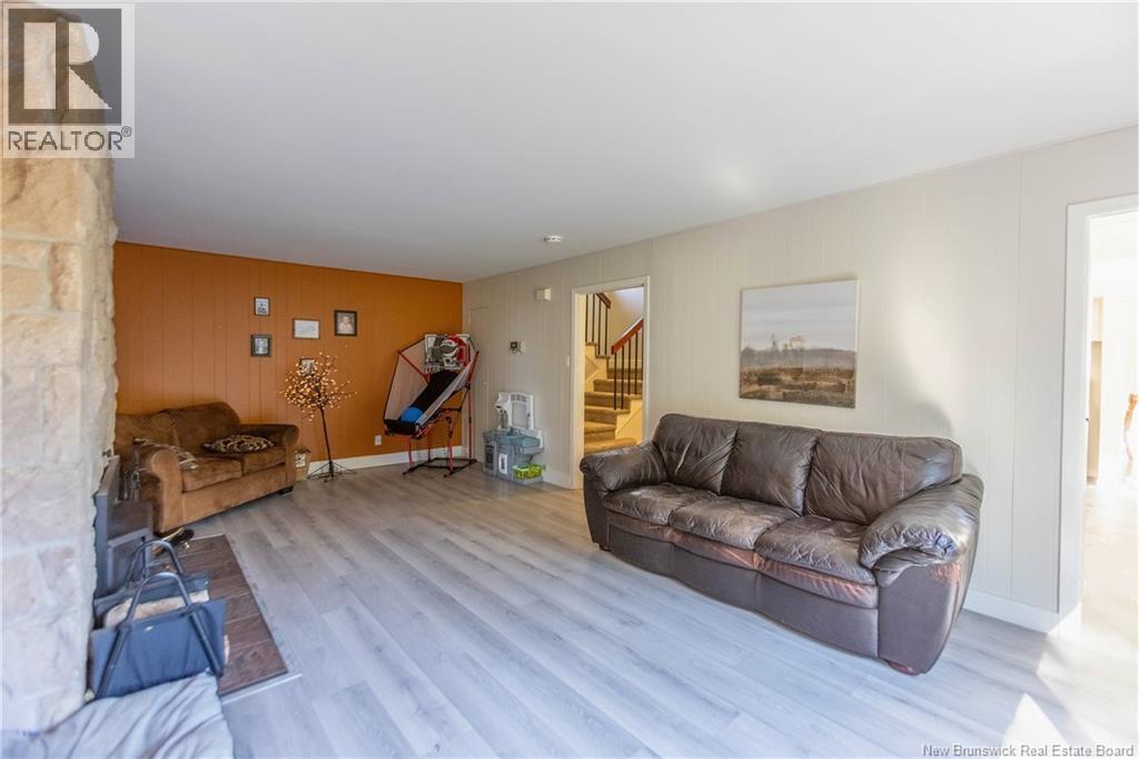 281 Main Street, Sackville, New Brunswick  E4L 3H2 - Photo 16 - NB148972