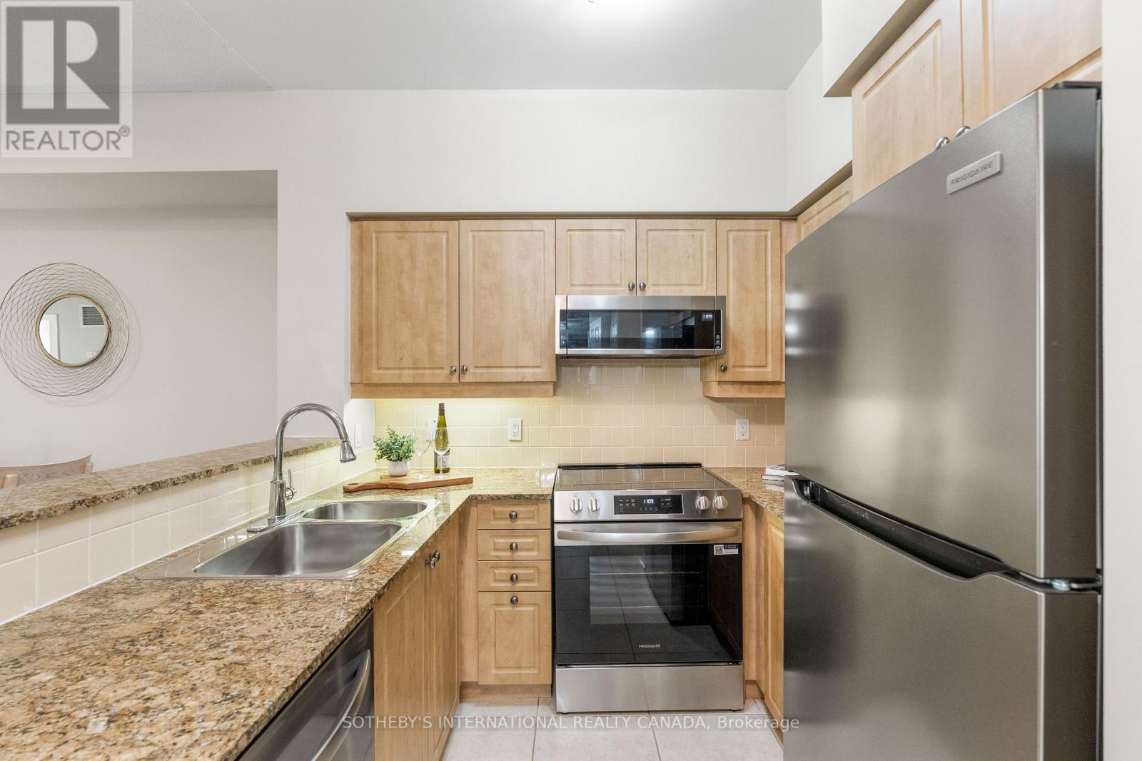 212 - 481 Rosewell Avenue, Toronto, Ontario  M4R 2J1 - Photo 18 - C13861060
