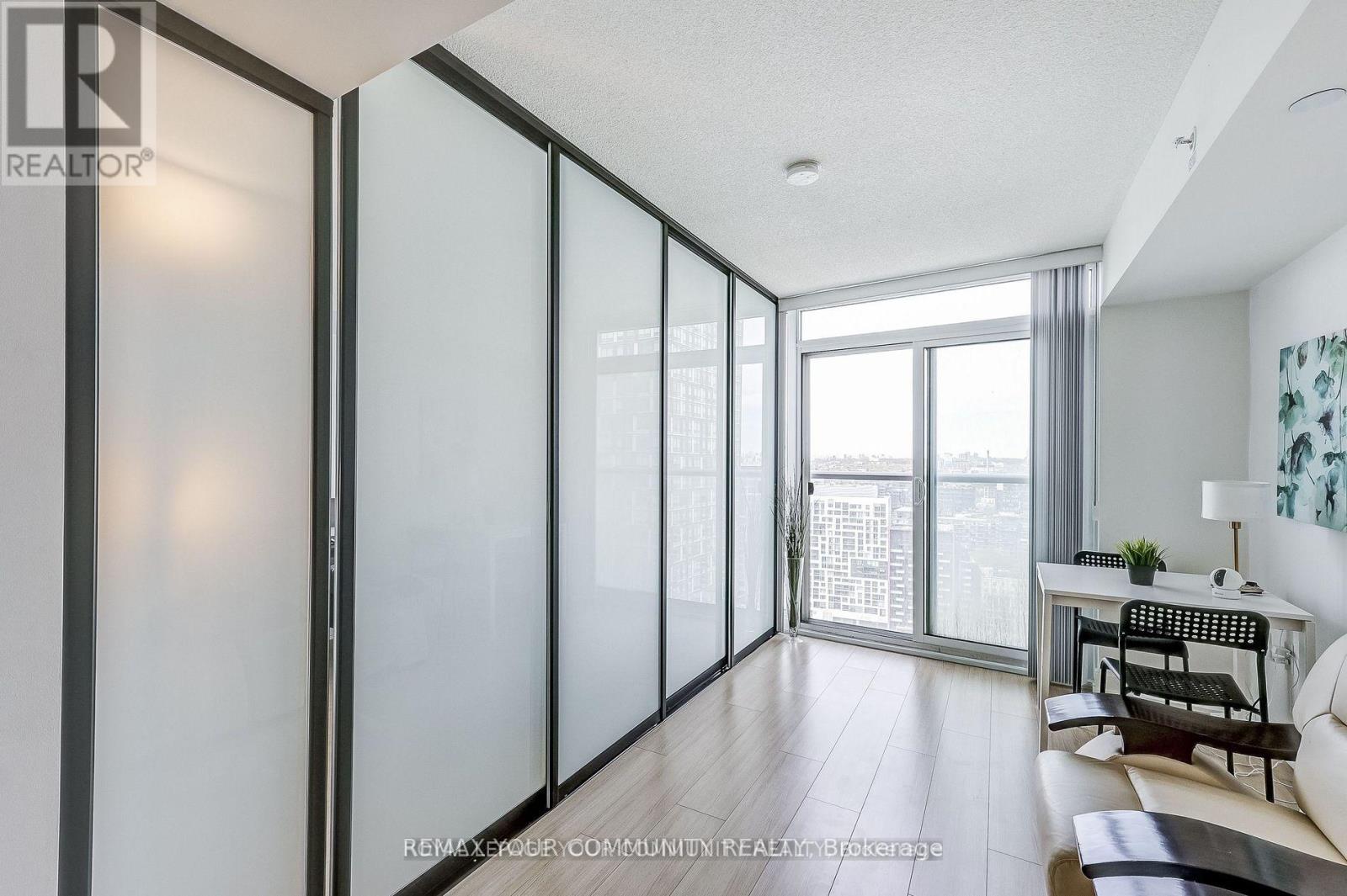 3208 - 85 Queens Wharf Road, Toronto, Ontario  M5V 0J9 - Photo 11 - C13861220