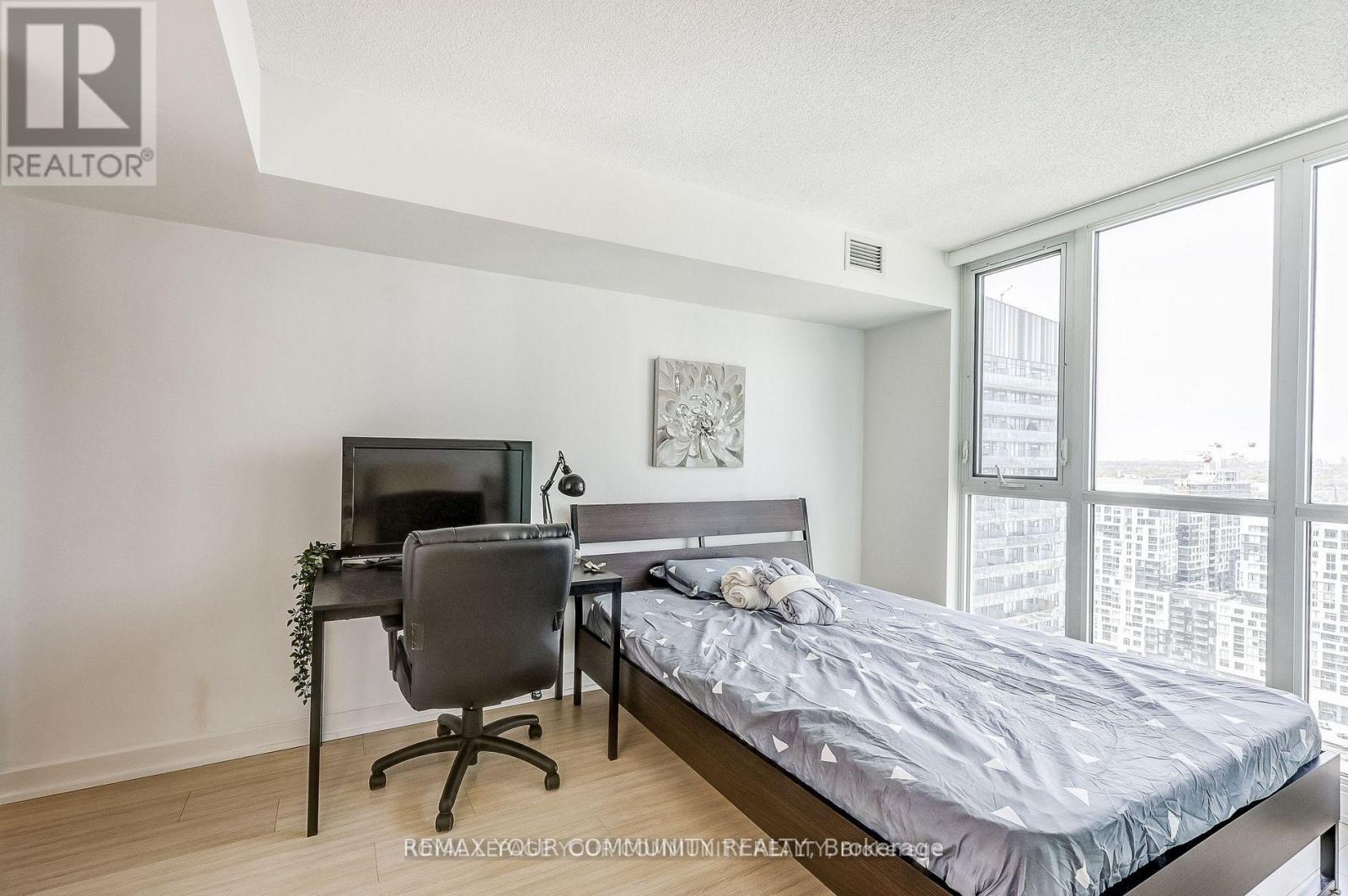 3208 - 85 Queens Wharf Road, Toronto, Ontario  M5V 0J9 - Photo 7 - C13861220