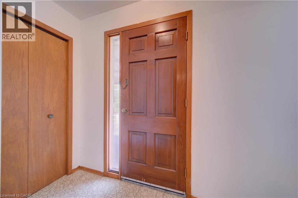 465 Herkimer Street, Hamilton, Ontario  L8P 2J4 - Photo 5 - 40868077