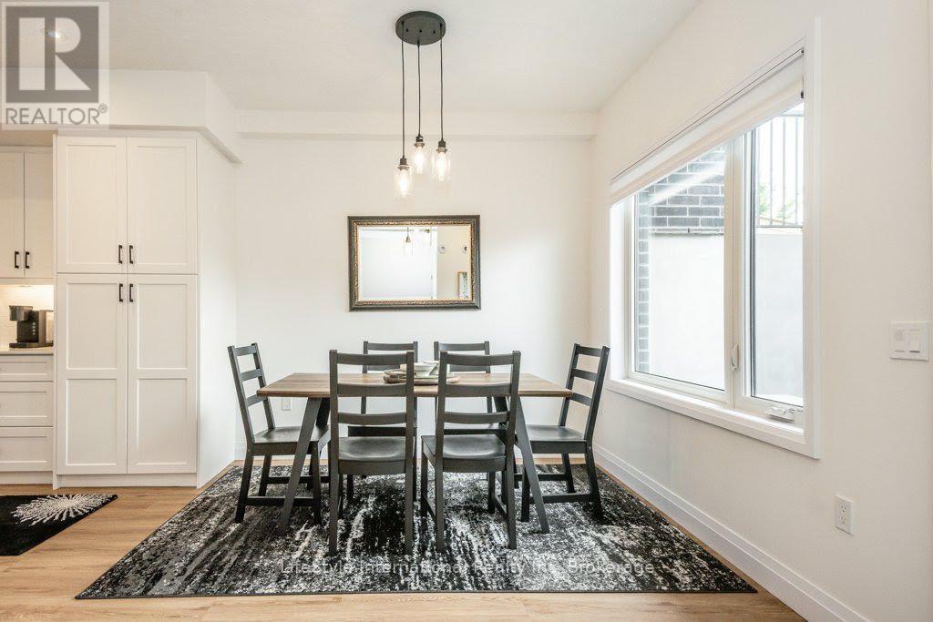 32 Duggan Lane, Guelph, Ontario  N1L 0R2 - Photo 8 - X13861180