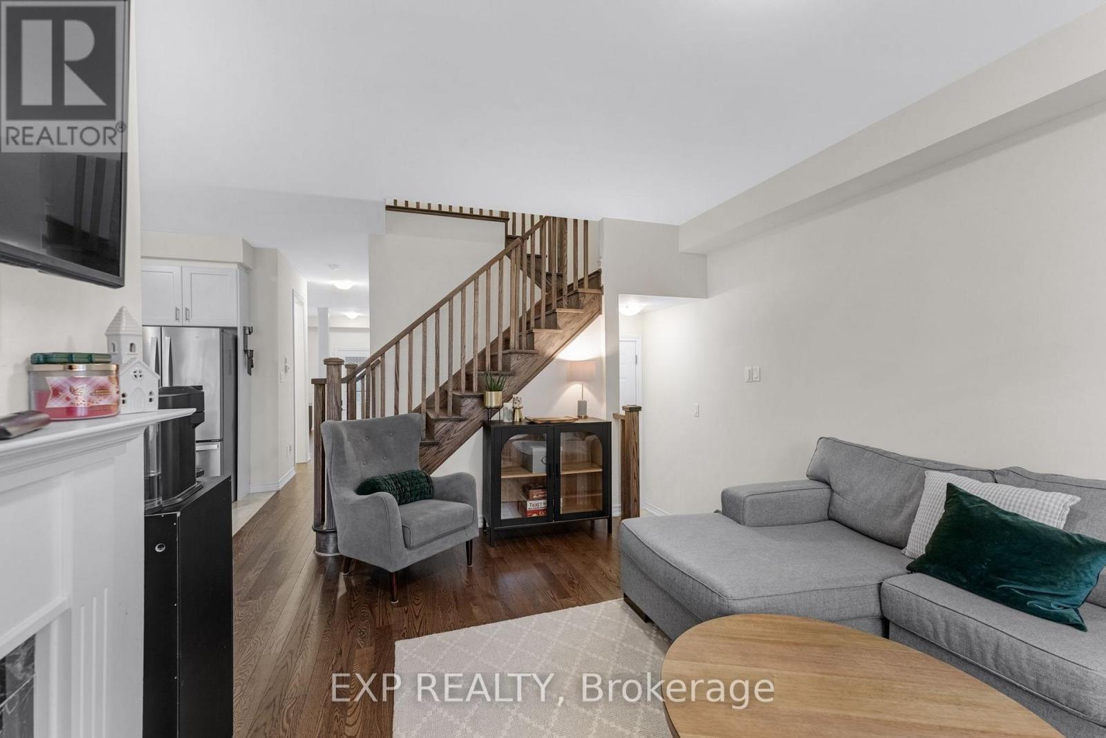 18 Hough Lane, Ajax, Ontario  L1T 0N6 - Photo 19 - E13860950