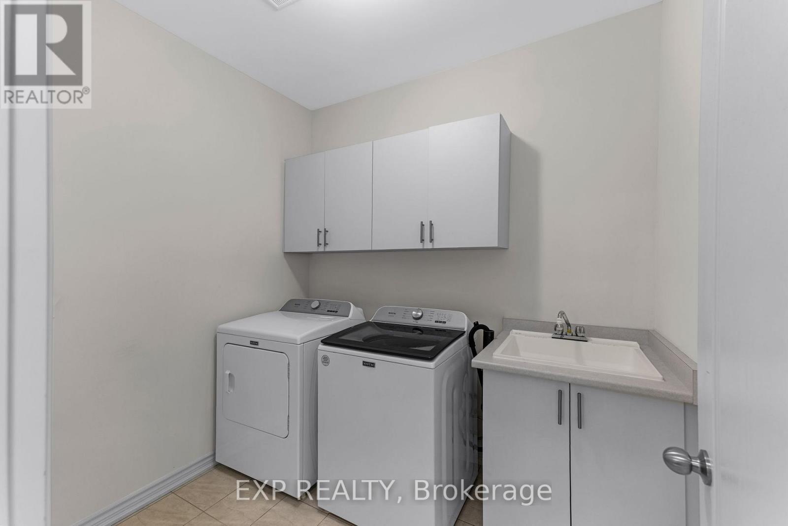 18 Hough Lane, Ajax, Ontario  L1T 0N6 - Photo 36 - E13860950