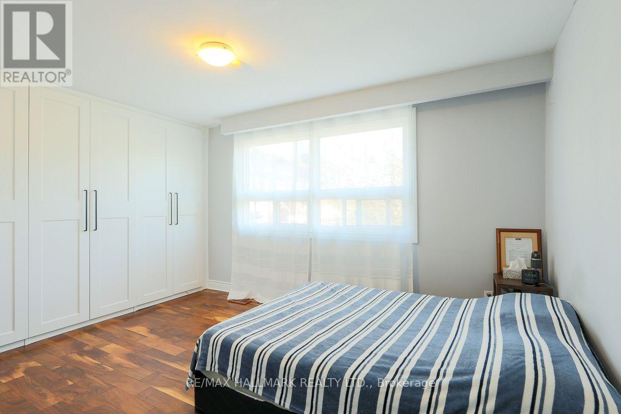 5a Scotia Avenue, Toronto, Ontario  M1L 4E4 - Photo 10 - E13861056