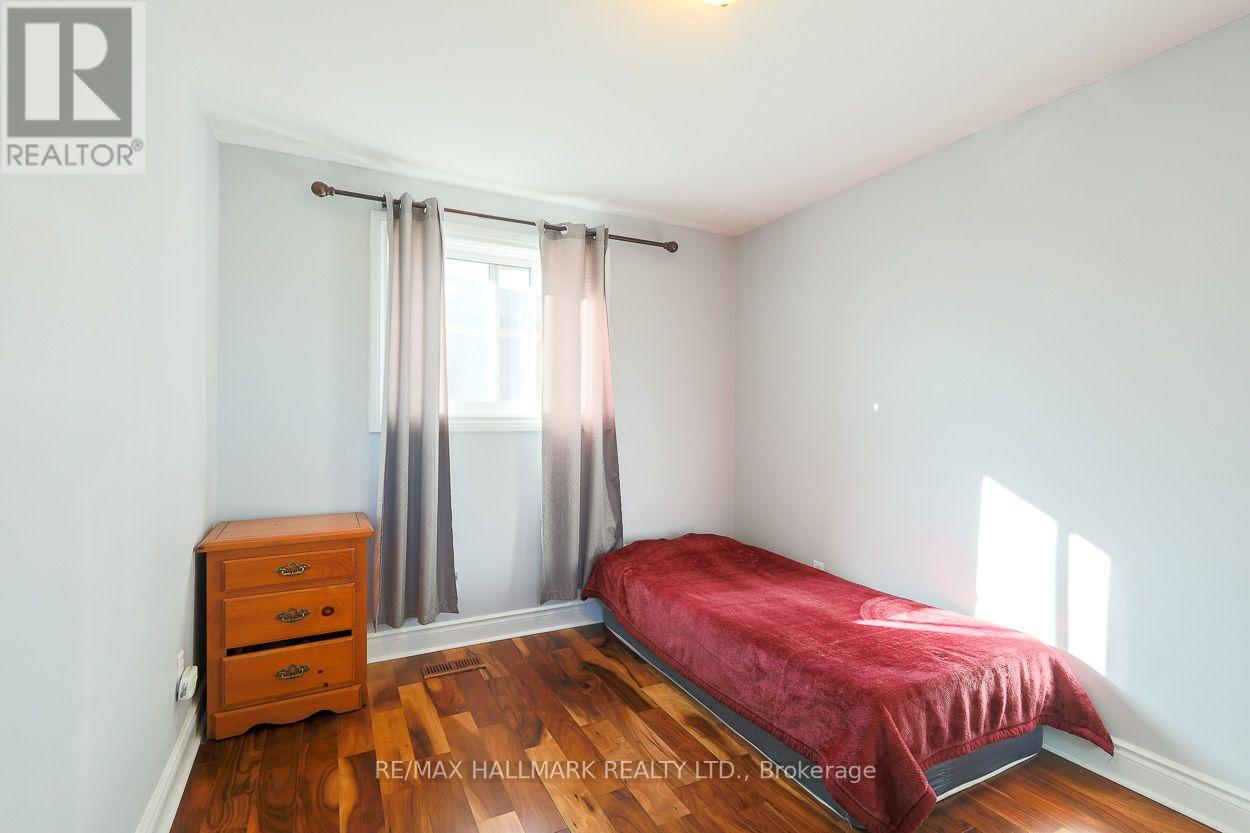 5a Scotia Avenue, Toronto, Ontario  M1L 4E4 - Photo 13 - E13861056
