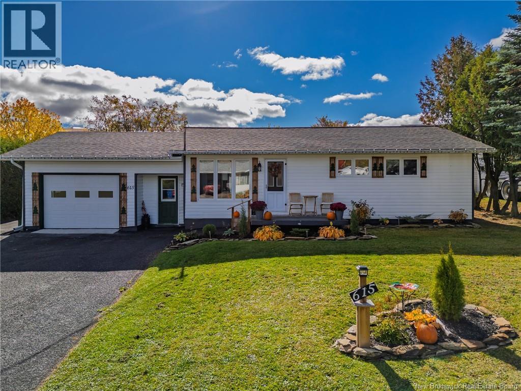 615 5th Avenue Grand-Sault/Grand Falls New Brunswick Canada E3Z1A1 2